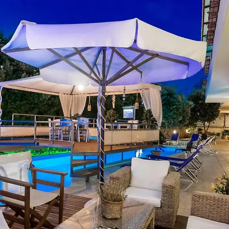 Dante's Maisonettes Amoudi