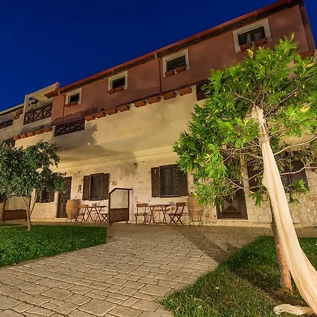 Apartamento Dante's Maisonettes *