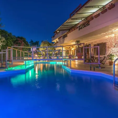 Dante's Maisonettes * אמודי