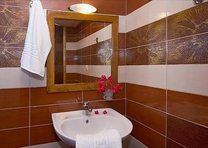 Dante's Maisonettes Appartamento Amoudi